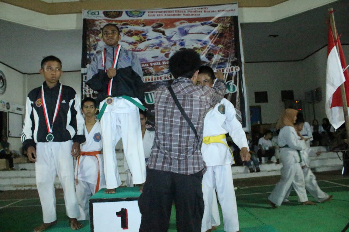 coming soon REKTOR UIN CUP II 2018