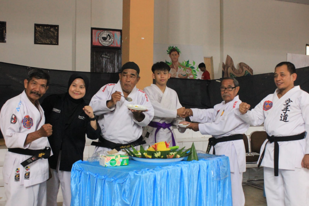 Milad Ke-48 UKM International Black Panther Karate Indonesia Unit UIN Alauddin Makassar: Merajut Silaturahmi dan Menguatkan Dedikasi Menuju Perguruan yang Lebih Unggul